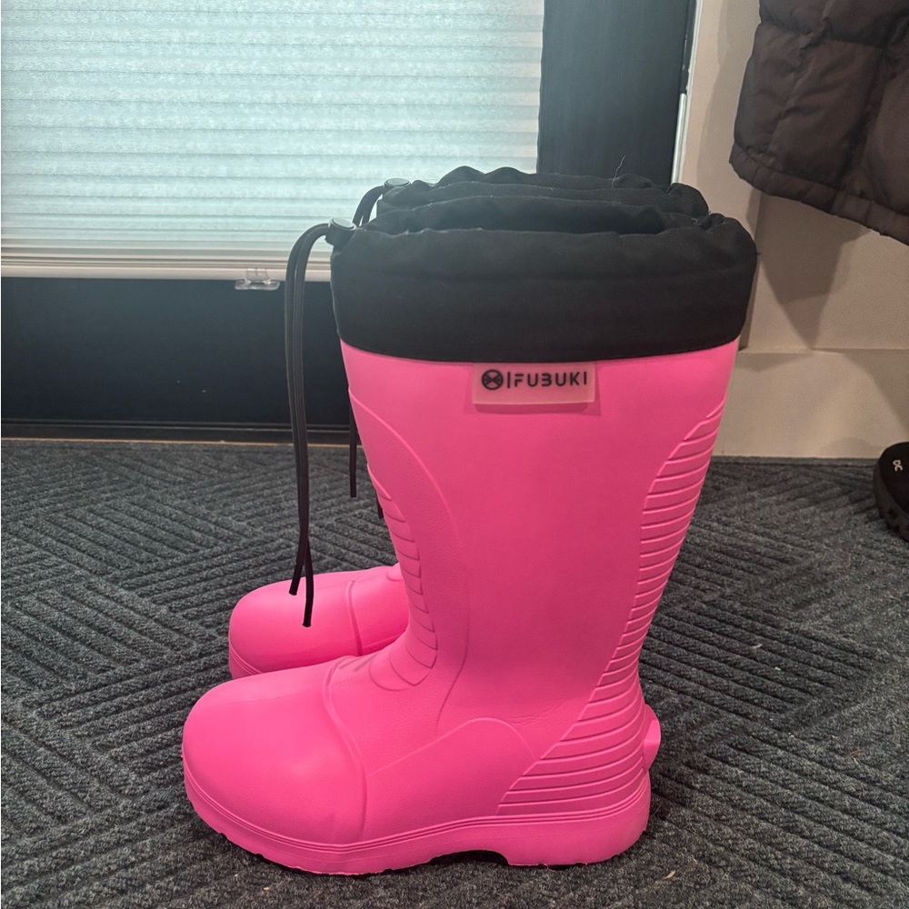 Women's Pink Winter Boots